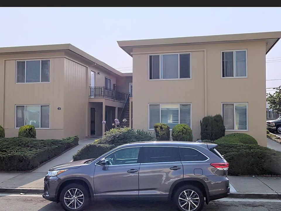 1st image of 124 Southwood Ctr #5