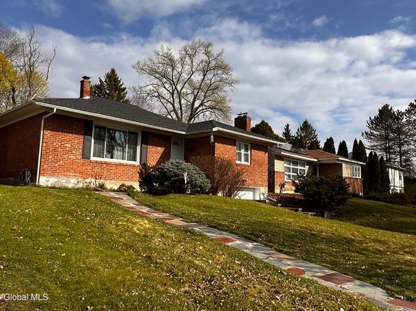 186 Euclid Avenue, Albany, NY 12208
