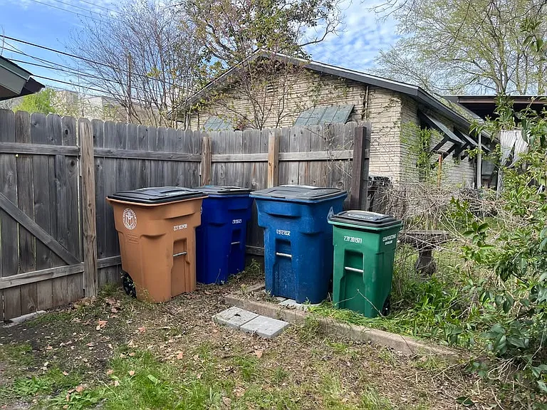 7103 Guadalupe St #A — Photo 16