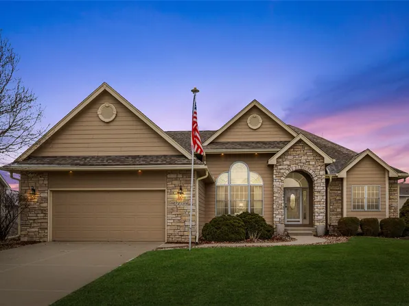 14509 Clearview Ln, Urbandale, IA 50323