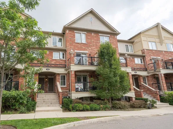 2488 Post Rd #9, Oakville, ON L6H 0K1