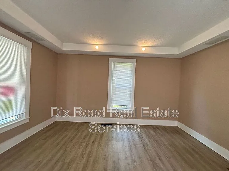 8 S River St — Photo 6