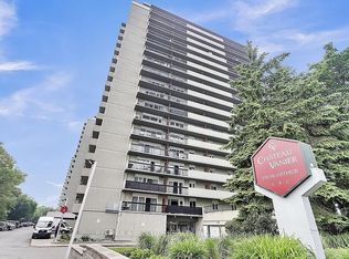 158 A McArthur Ave #1607, Ottawa, ON K1L 7E7