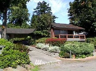 5651 42nd Ave W, Seattle, WA 98199