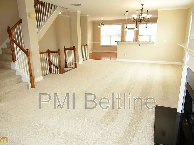 506 Williamson St SE — Photo 6