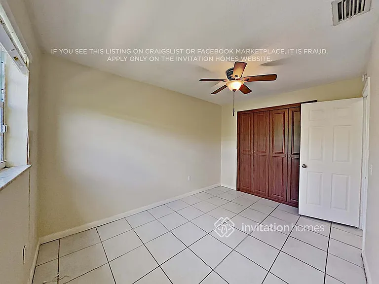 10641 NW 27th Ct — Photo 12