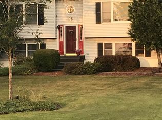 98 Green Barn Rd, Hudson Falls, NY 12839