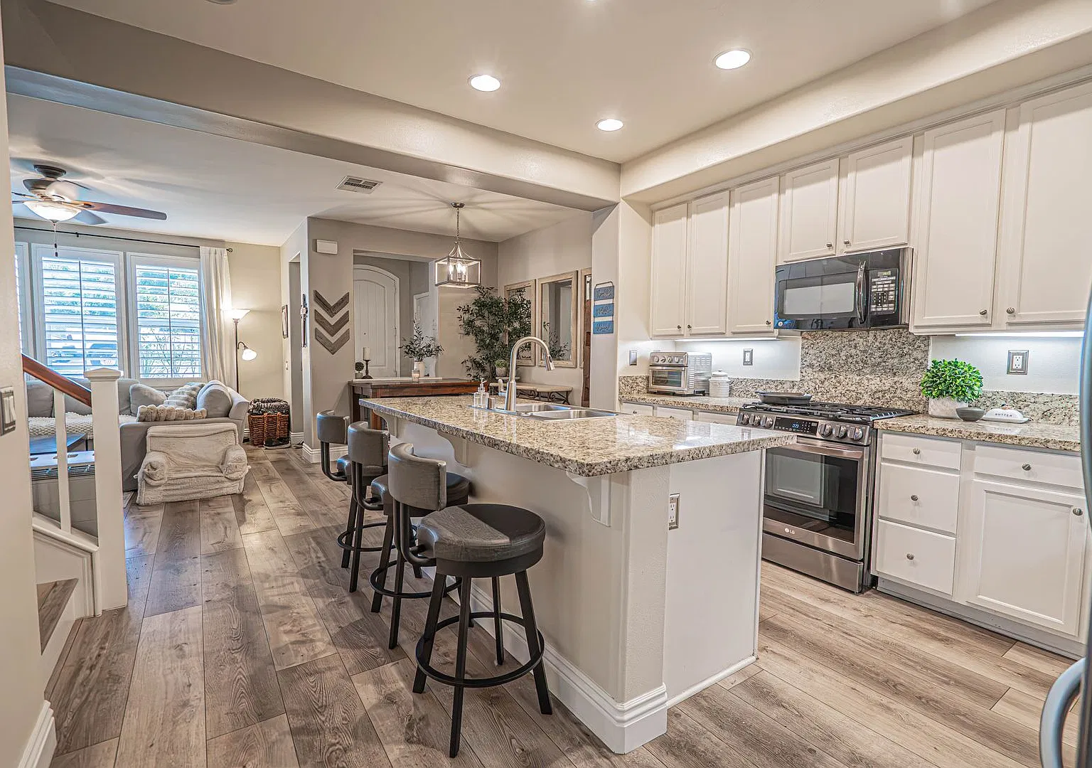 Coming Soon! West Creek Artisan Village 3-Bedroom Townhome For Rent In Valencia! — Photo 3