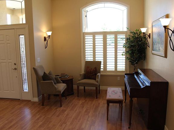 5th image of 1223 W Green Spring Heights North Dr