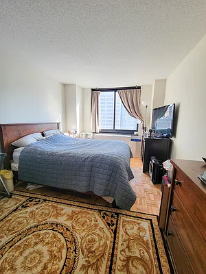 Rented by CCG Real Estate Brokerage | media 2