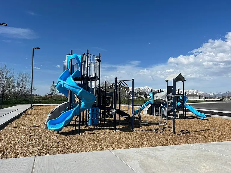 3525 S 4250 W — Photo 22