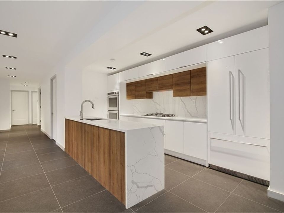 1st image of 378 Grand Ave APT 1