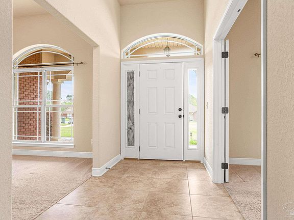 3rd image of 9937 Eleral Dr