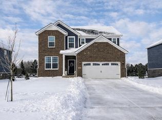 2882 Trillium Hills Dr, Commerce Township, MI 48382