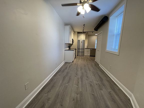 4th image of 352 Melwood Ave #3
