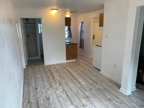 1240 10th St, Bremerton, WA 98337