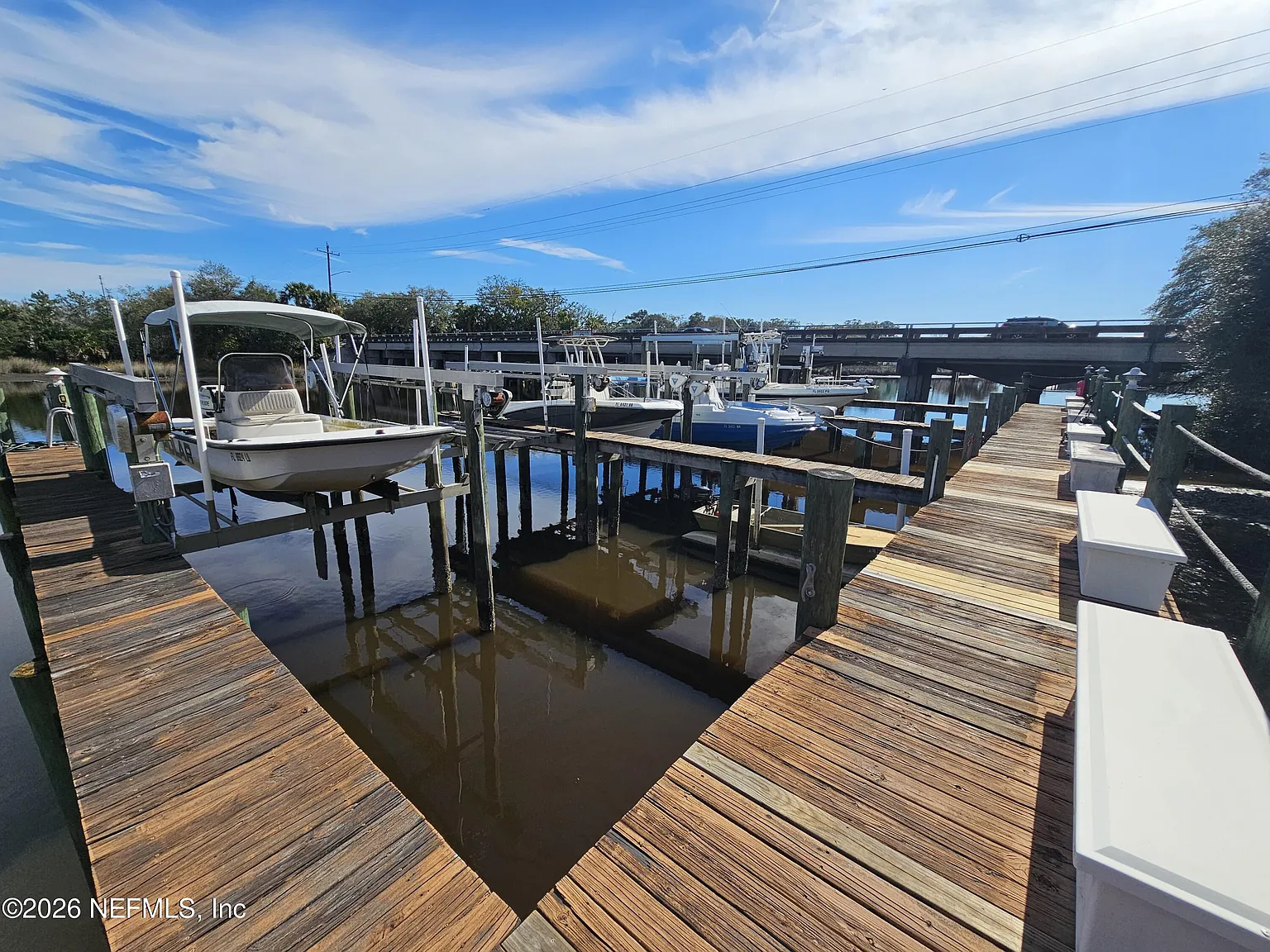 3 bed, 3.0 bath, 1600 sqft, $1,645 — Photo 4