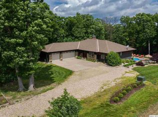 6221 Bitter Rd, Quincy, IL 62305