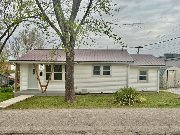 205 W Steffens Street, Houston, MO 65483