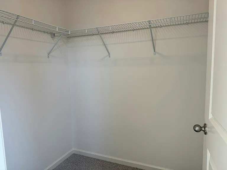 Walk in closet