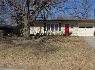 11924 W 92nd St, Lenexa, KS 66215