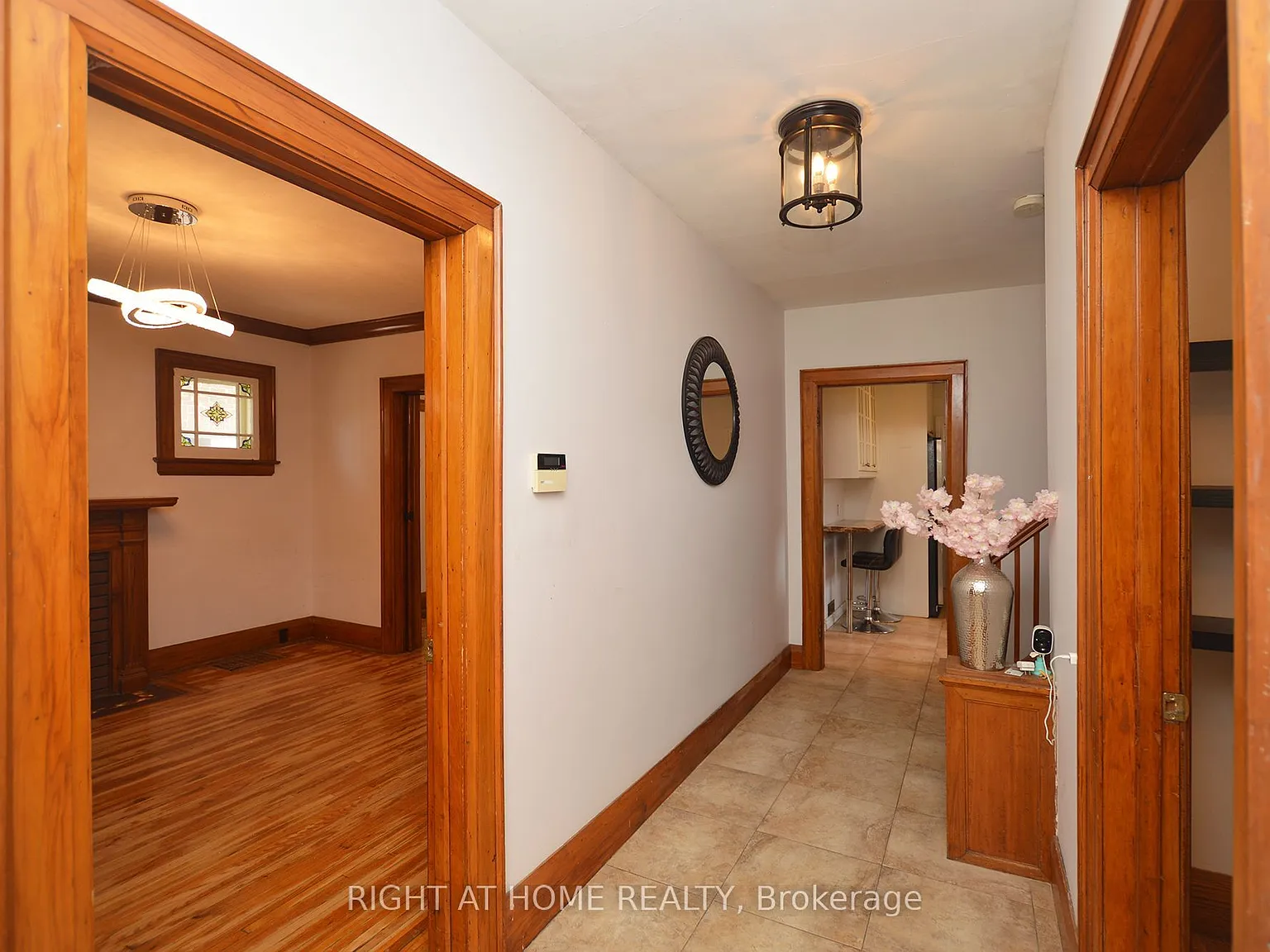 3 bed, $2,800 — Photo 3