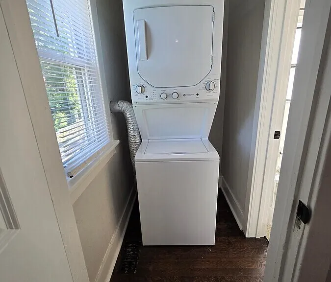 2802 Independence Ave #1E — Photo 6