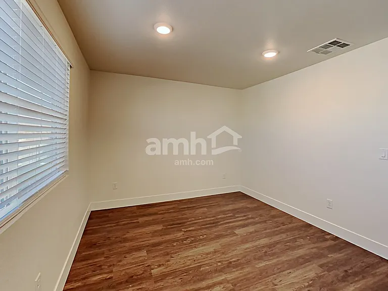 6034 Schmidt St — Photo 30