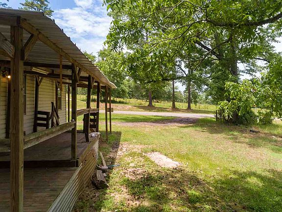 4th image of 19541 E Fm 1797
