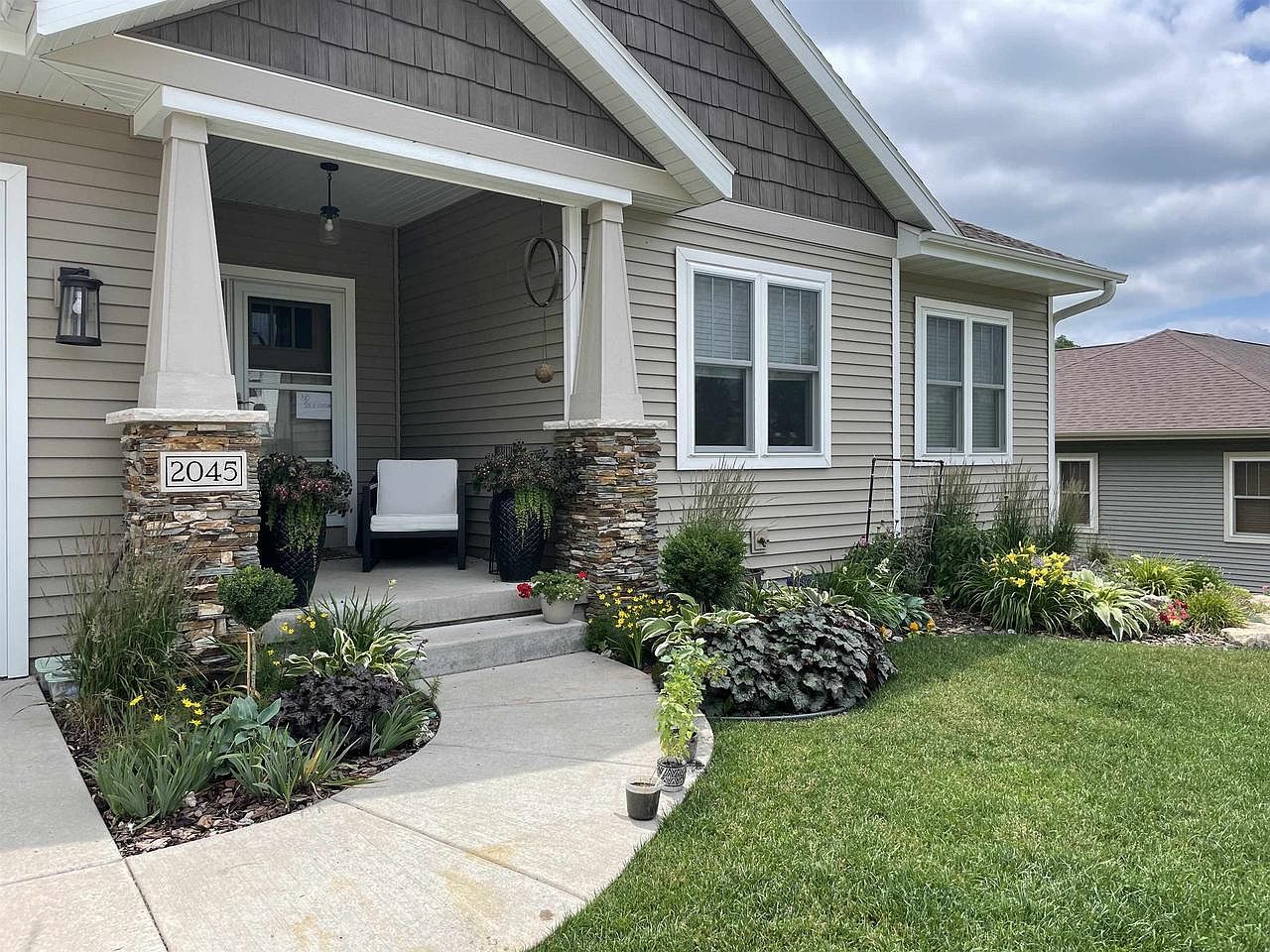 2045 Handel St, Black Earth, WI 53515 Zillow