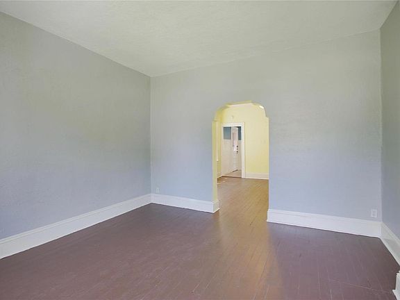 3rd image of 6508 Nashville Ave