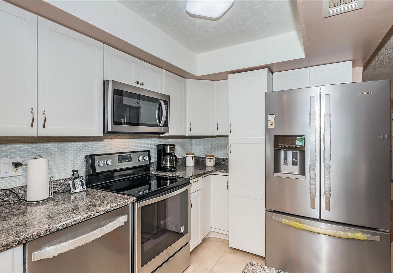 3 bed, 1420 sqft, $2,800 — Photo 4