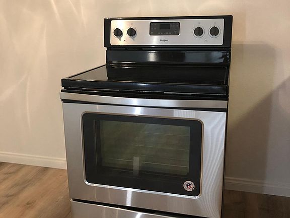 3rd image of 5005 Diane Ave APT 12