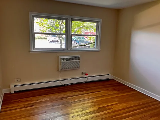 514 W Miner St #5 — Photo 7