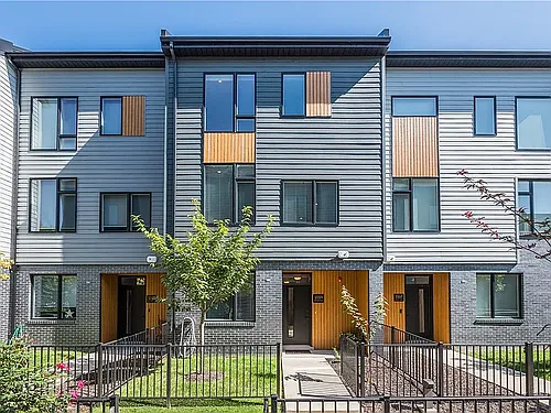 5559 Berlin Way Photo 1