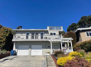 445 Monterey Dr, Aptos, CA 95003