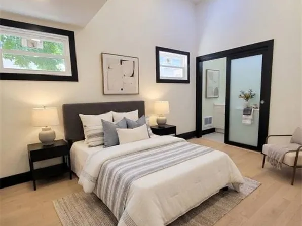 112 Hendrick St, Providence, RI 02908