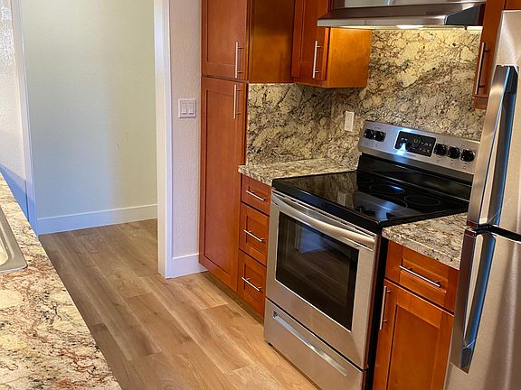 Glam Kitchen