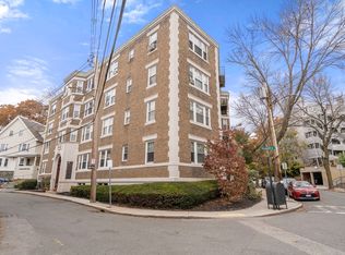 5 Colliston Rd APT 7, Brighton, MA 02135