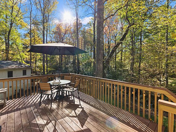 5th image of 1229 Selwyn Ln