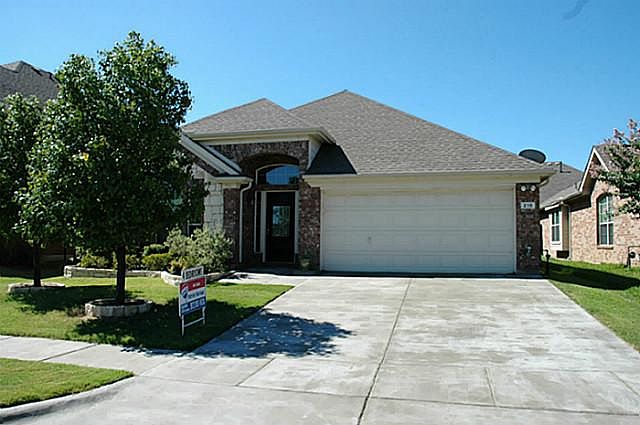 1st image of 218 Fountainview Dr