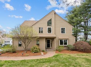18 Monterey Ln, Framingham, MA 01701