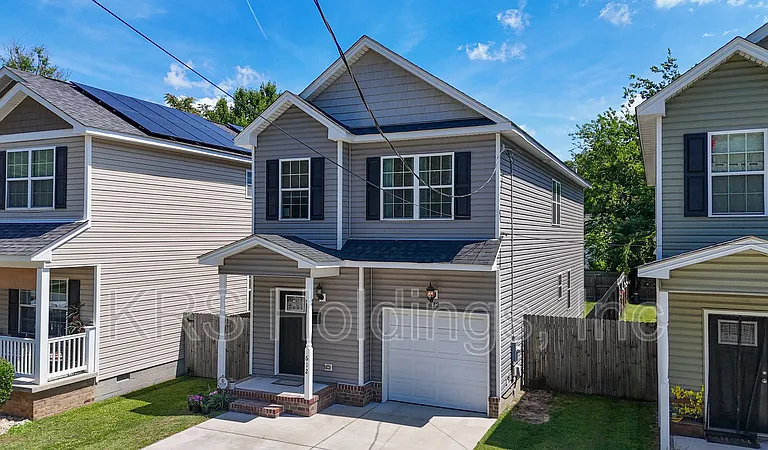 612 Smith St — Photo 1