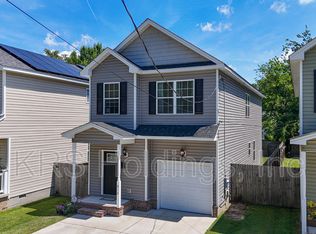 612 Smith St, Hampton, VA 23661