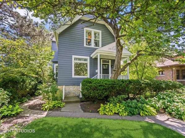 711 Park Ave, Wilmette, IL 60091