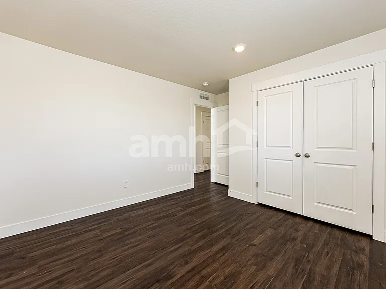 7608 Mardale Ln — Photo 22