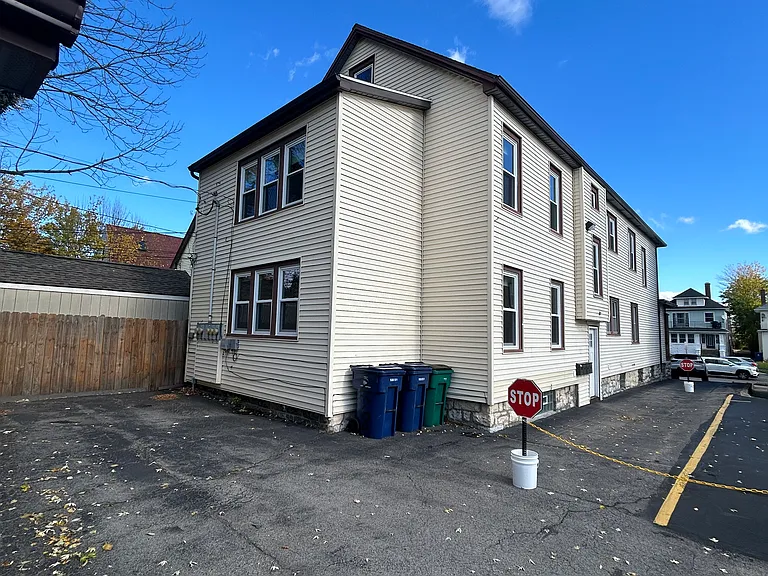278 Colvin Ave #4 — Photo 4