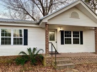 382 Deerfield Rd W, Bloomingdale, GA 31302