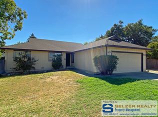 1331 Sirah Ct, Ukiah, CA 95482