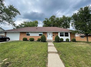 120 Blairwood Dr, Dayton, OH 45426